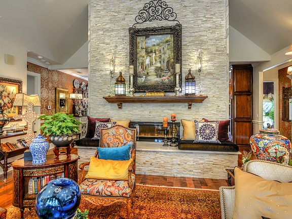5th image of 9307 York Creek Cir