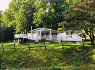 415 Cavender Ln, Charleston, WV 25312