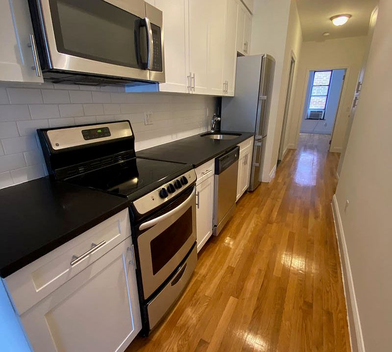 1st image of 1588 1st Ave #4A