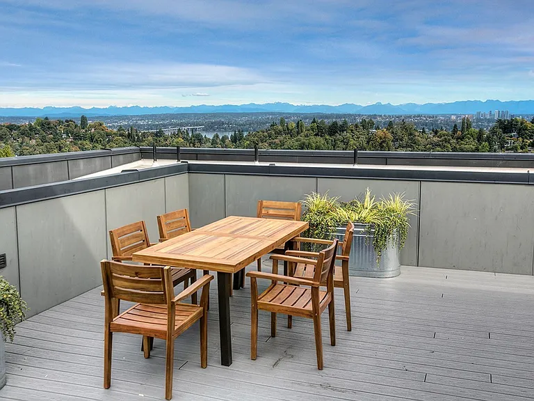 Welcome to 1806 23rd Ave Modern Living in the Heart of Seattle's Central District — Photo 10