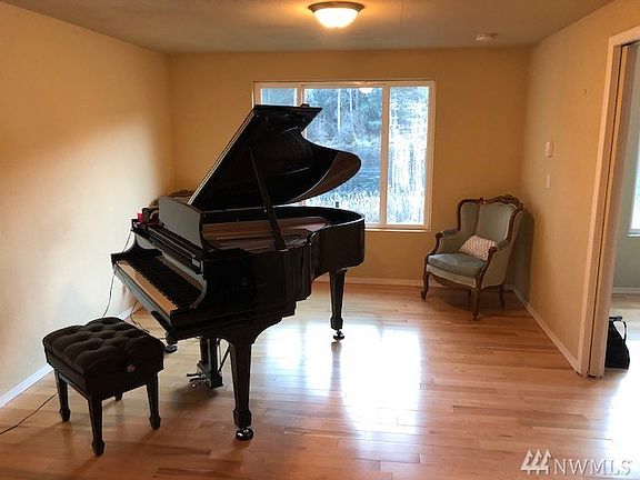 5th image of 31317 62nd Avenue Ct S
