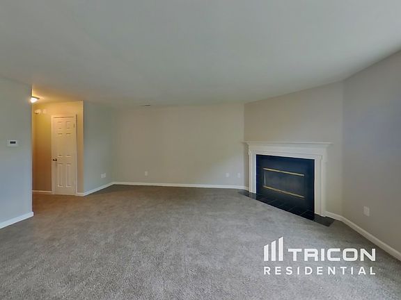 2nd image of 2244 Leaf Dr