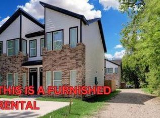 5329 Higgins St #B, Houston, TX 77033