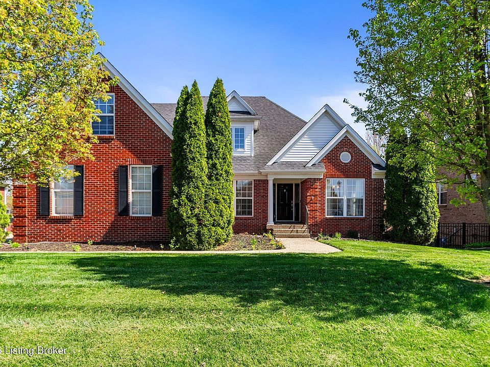 1st image of 679 Ashbourne Dr