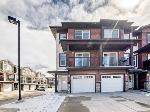 310 W Sage Hill Grv NW, Calgary, AB T3R 0Z8