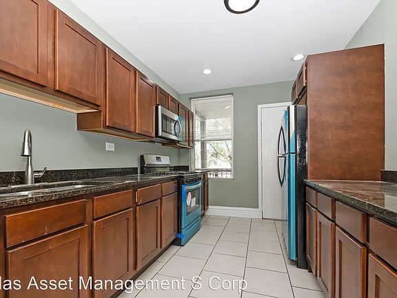 2nd image of 6429 S Drexel Ave Unit 3