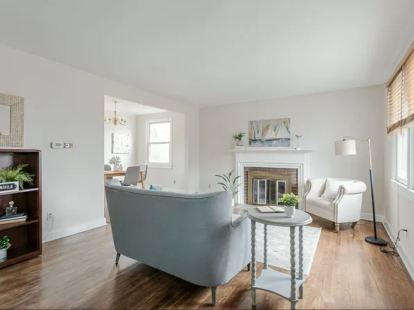 205 Lattimore Rd, Rochester, NY 14620