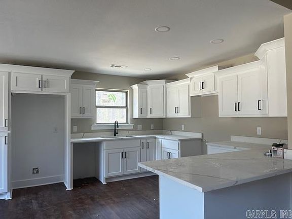 4th image of 9635 Perry Rd