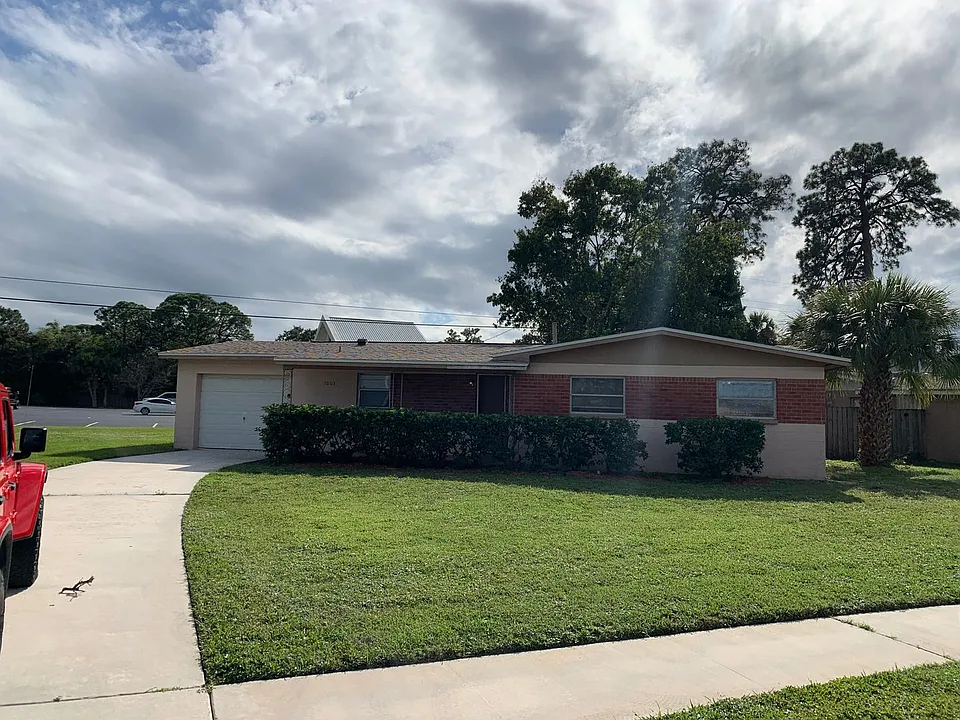 1003 Coronado Dr