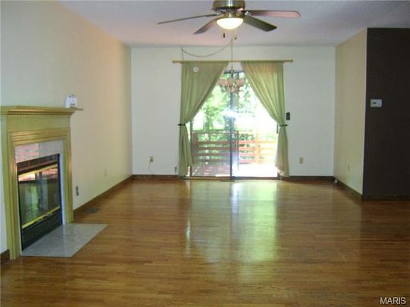5th image of 1974 Forest Haven Dr
