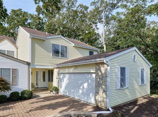 1503 Walpole Dr, Chesterfield, MO 63017