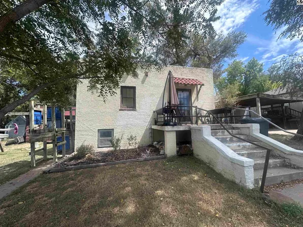 110 N Thompson St, Pratt, KS 67124