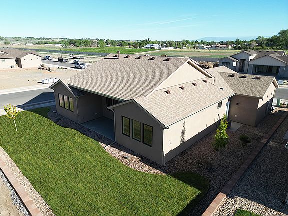 710 Sanctuary Dr Exterior Back
