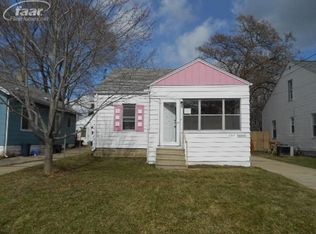 2614 Brown St, Flint, MI 48503