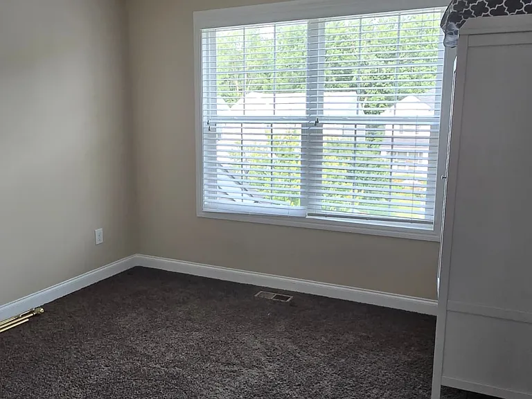 8853 Sweetshade Dr — Photo 11