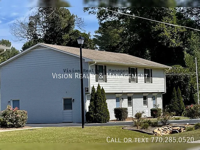 205 Old Bremen Rd — Photo 12