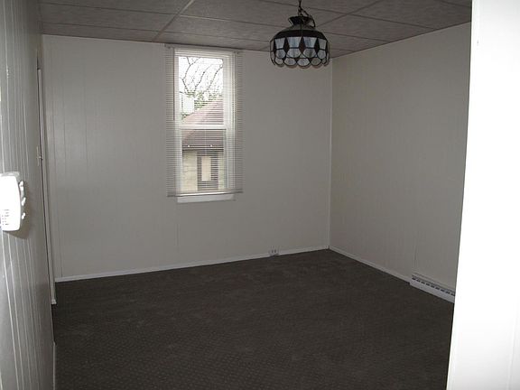 3rd image of 108 Penn Ave