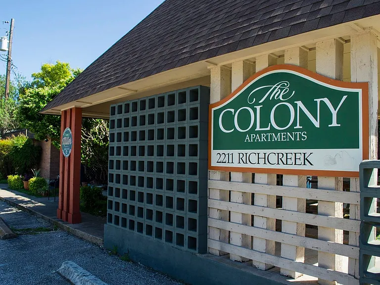 The Colony — Photo 44