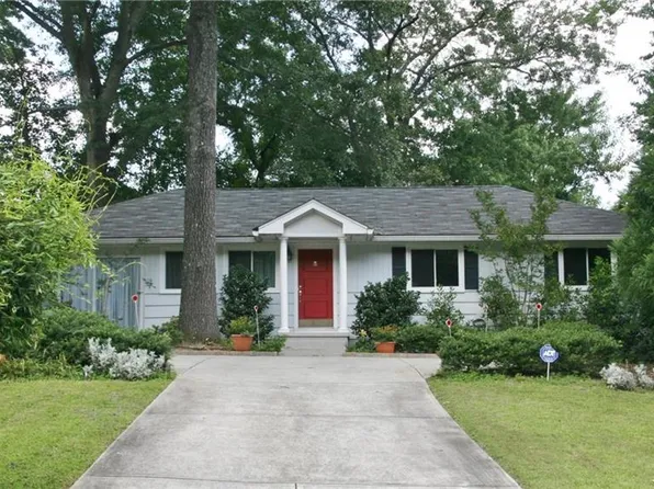2961 Parkridge Dr NE, Brookhaven, GA 30319