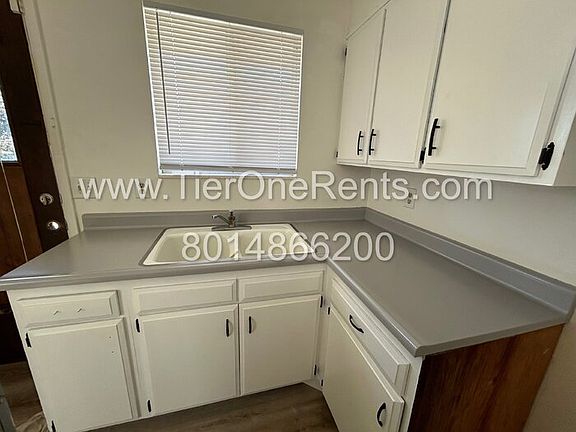 3rd image of 2269 E Gregson Ave #2269