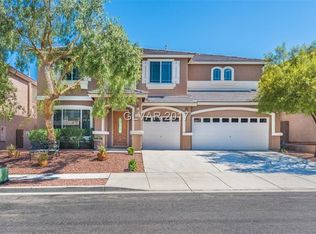716 Blue Crystal Creek Rd, Henderson, NV 89002