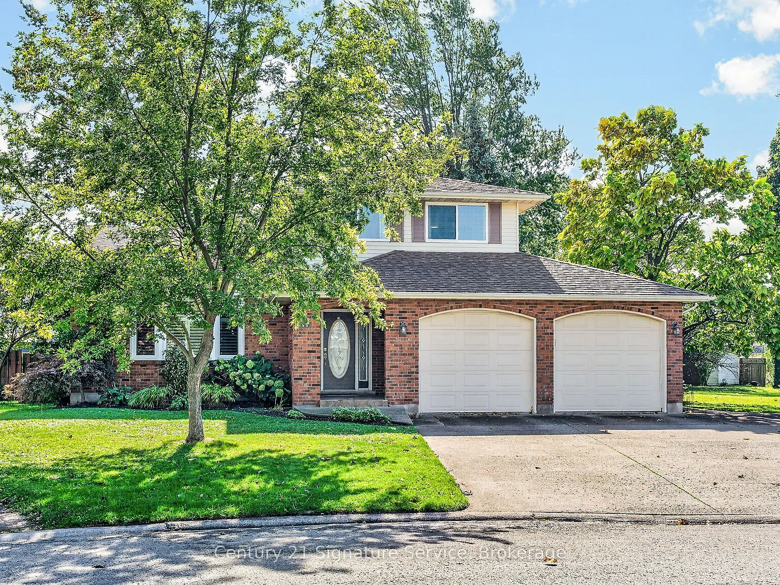 3 bed, $2,600 — Photo 2