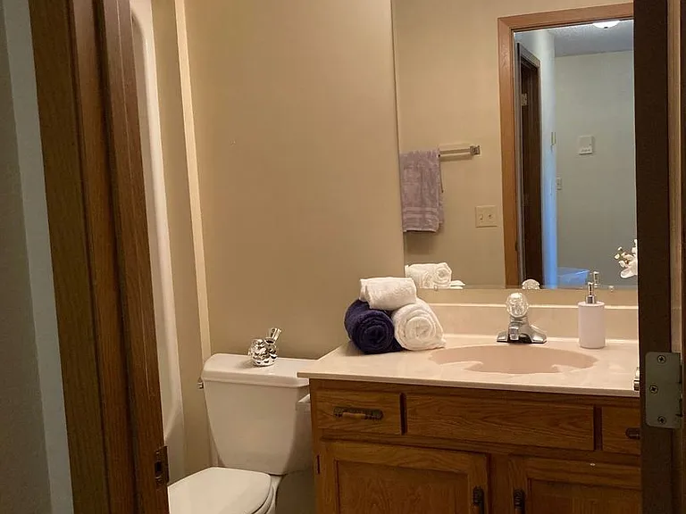 Capitol Apartments — Photo 10