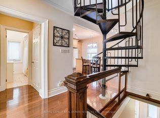 117 Saint Johns Rd, Toronto, ON M6P 1V1