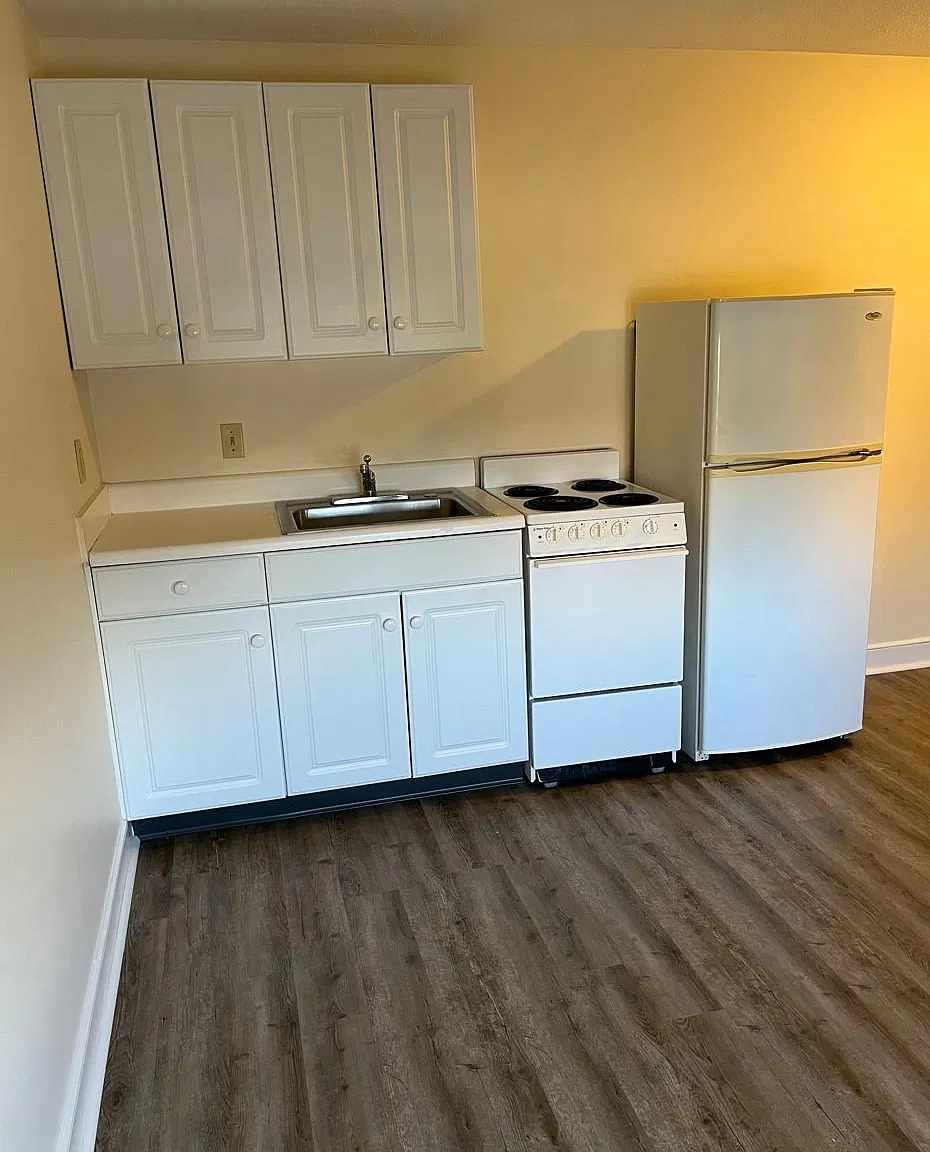 Studio, 295 sqft, $1,550 — Photo 2