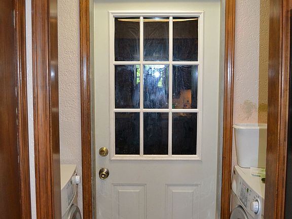 Door to garage-washer/dryer