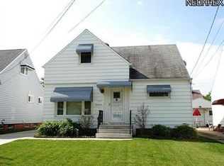 30334 Powell Rd, Willowick, OH 44095