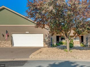 7075 Ivy Ridge Ln, Lino Lakes, MN 55014