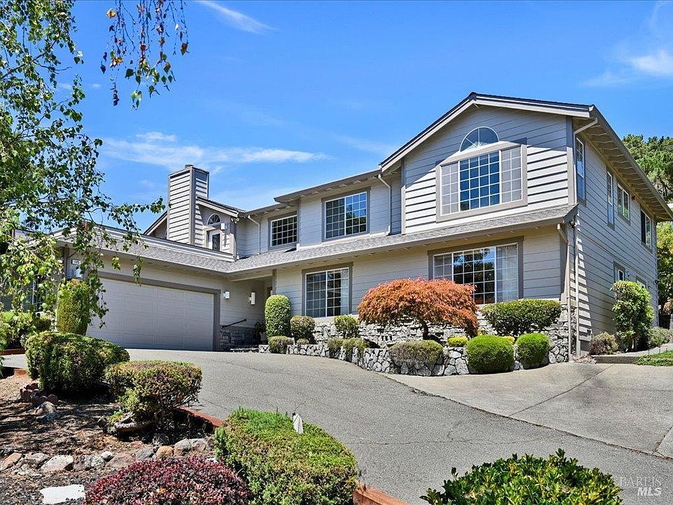 1st image of 125 Tiburon Boulevard