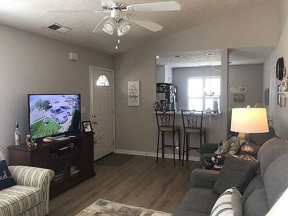 3rd image of 10005 Galleon Ct
