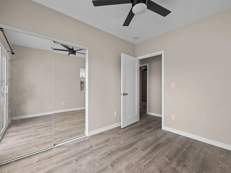 6211 Mesita Dr — Photo 10
