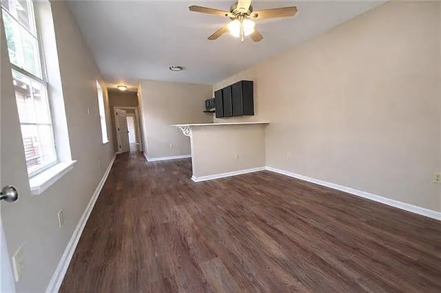 1703 Clouet St — Photo 3