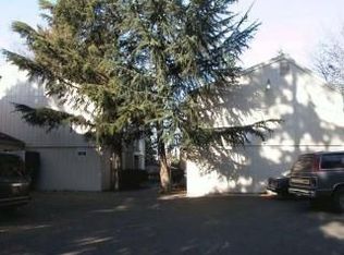 16711 SE Powell Blvd, Portland, OR 97236