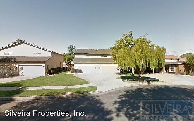 1st image of 1209 Lela Ln