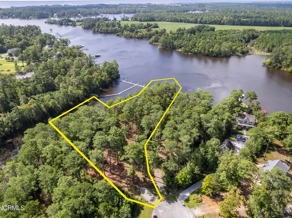 149 Queen Annes Ct Lot 14, Oriental, NC 28571