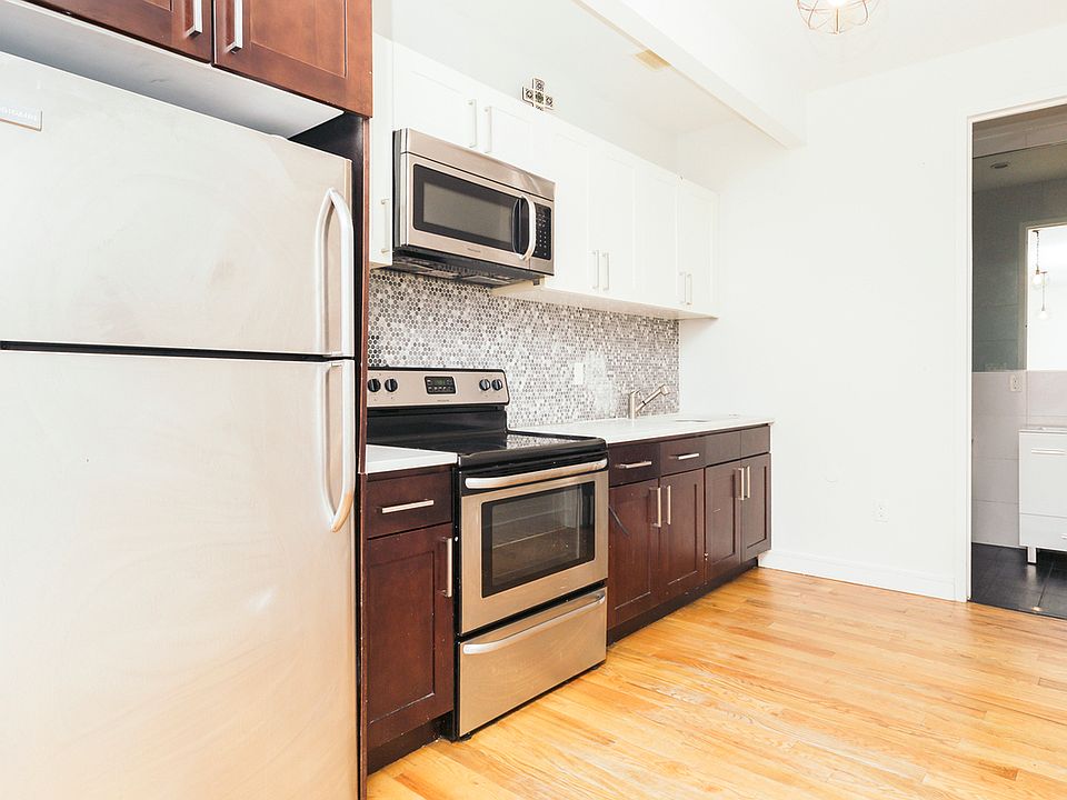 1st image of 319 Melrose St APT 2B
