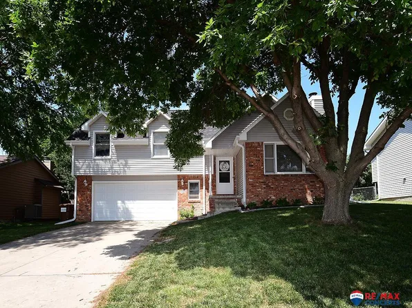 5005 N 20th St, Lincoln, NE 68521