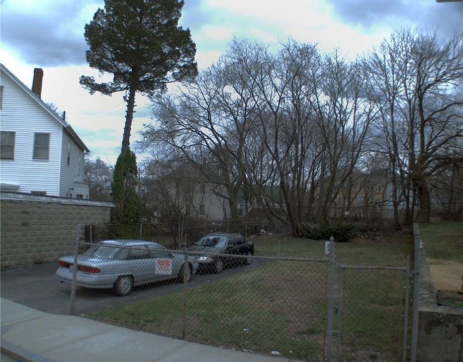 2nd image of 8 Fairmount Ave