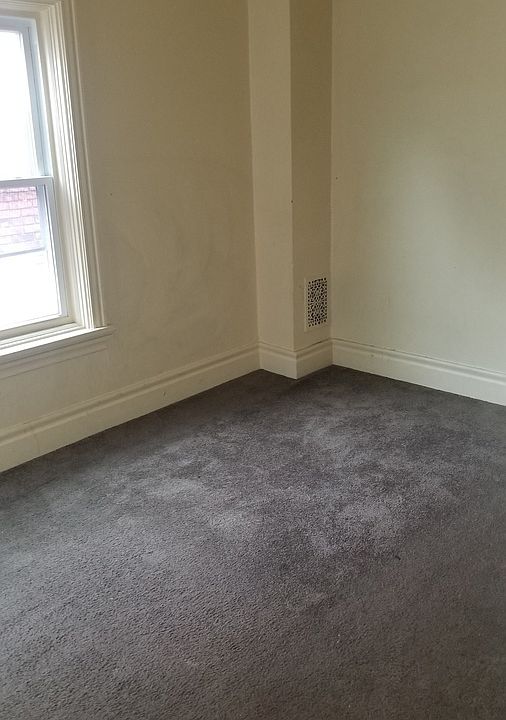 1st image of 1257 S 13th St