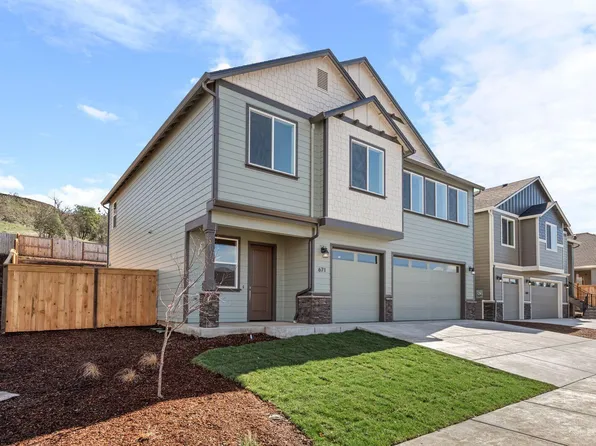 681 Old Waverly Way #21, Eagle Point, OR 97524