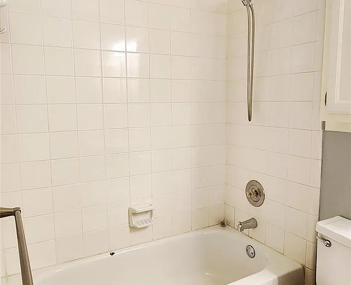 213 Mango St — Photo 14