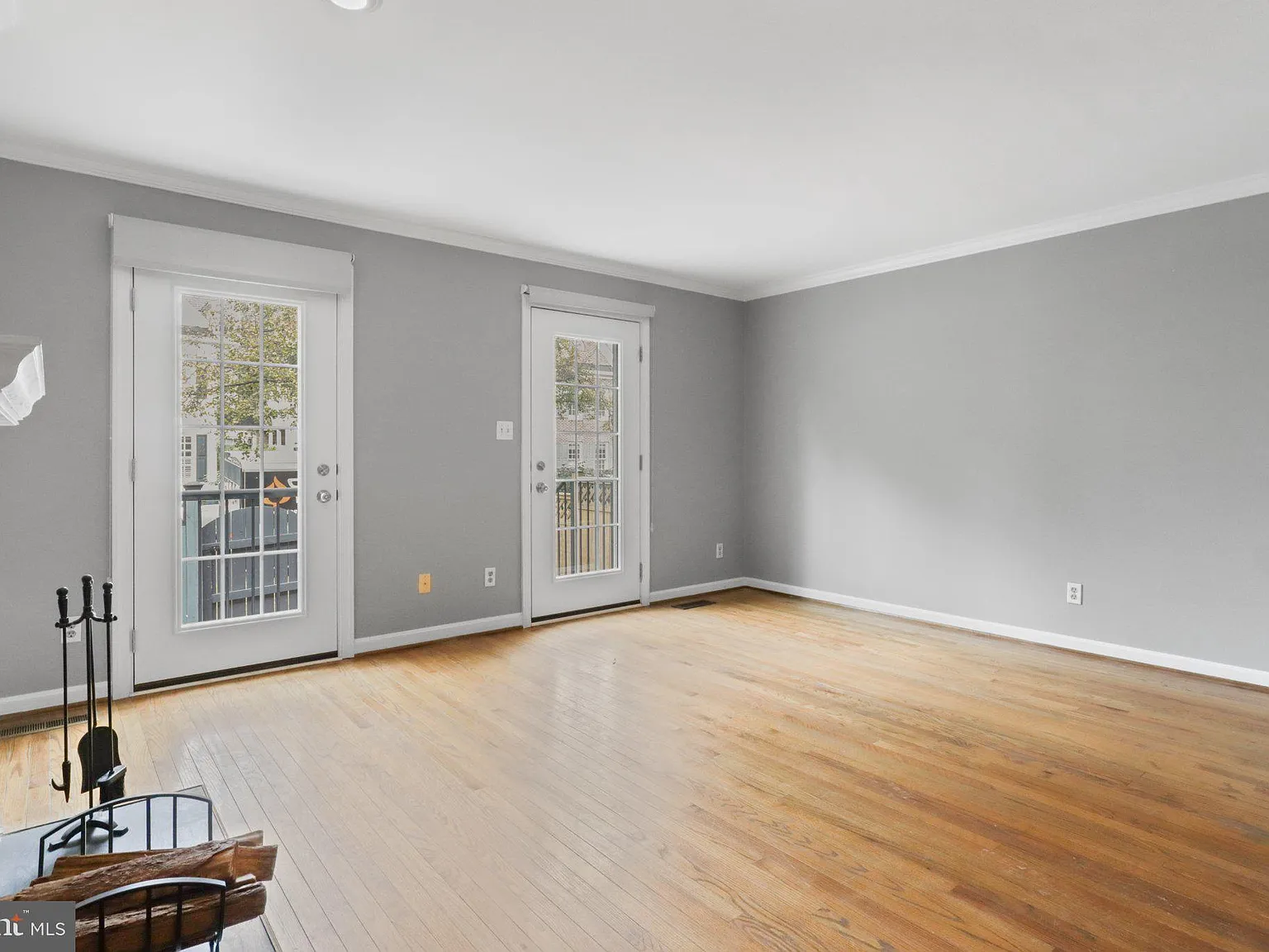 3 bed, 3.5 bath, 1696 sqft, $3,800 — Photo 4
