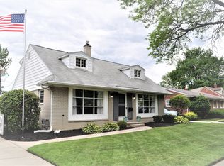 29859 Lori St, Livonia, MI 48154