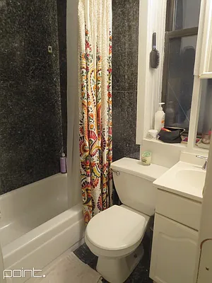 Rented by Point NYC | media 16