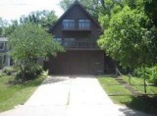 4836 Westwood Rd, Kansas City, MO 64112