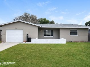 810 20th St SW, Largo, FL 33770